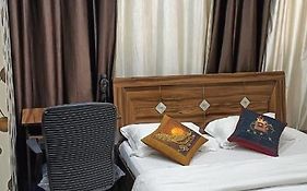Private Fully Furnished Room In Kalyani Nagar